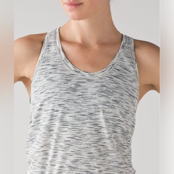 Lululemon Tie It Up Singlet Fly Away Tank Top Tiger Space Dye Black White - Picture 11 of 11